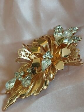 Stunning 1950s Crystal Glass Rhinestone Brooch/ Pendant